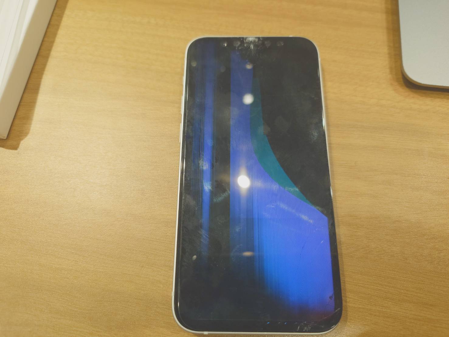 【田町よりご来店】iPhone12miniの画面交換修理をご依頼いただきました！
